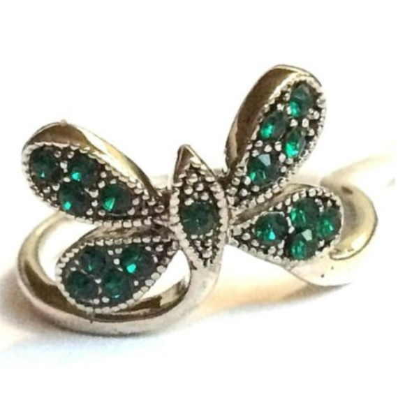 Crystal Butterfly Ring Size 6 7 8 Green Silver Rhodium Plated Insect Bug - Picture 1 of 8